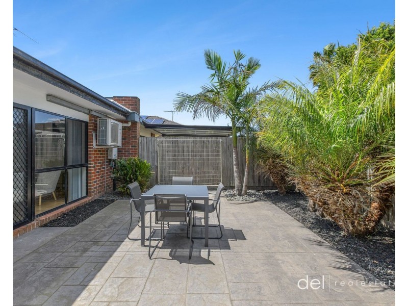 119 Melzak Way, Berwick VIC 3806