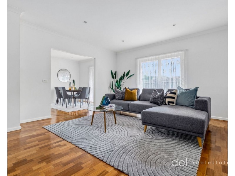 2/4 Lockington Crescent, Dandenong VIC 3175