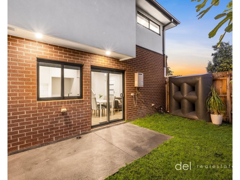 1/17 Menzies Avenue, Dandenong North VIC 3175