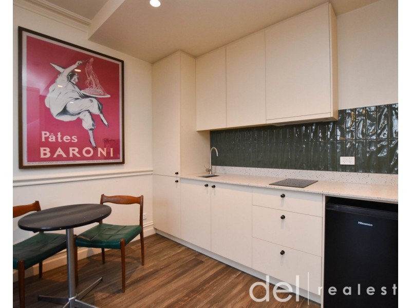 27/15 Acland Street, St Kilda VIC 3182