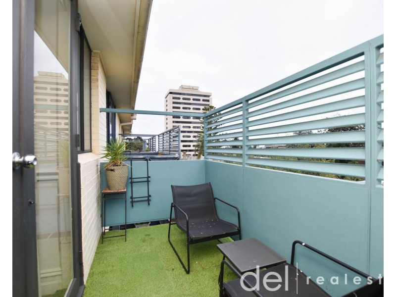 27/15 Acland Street, St Kilda VIC 3182