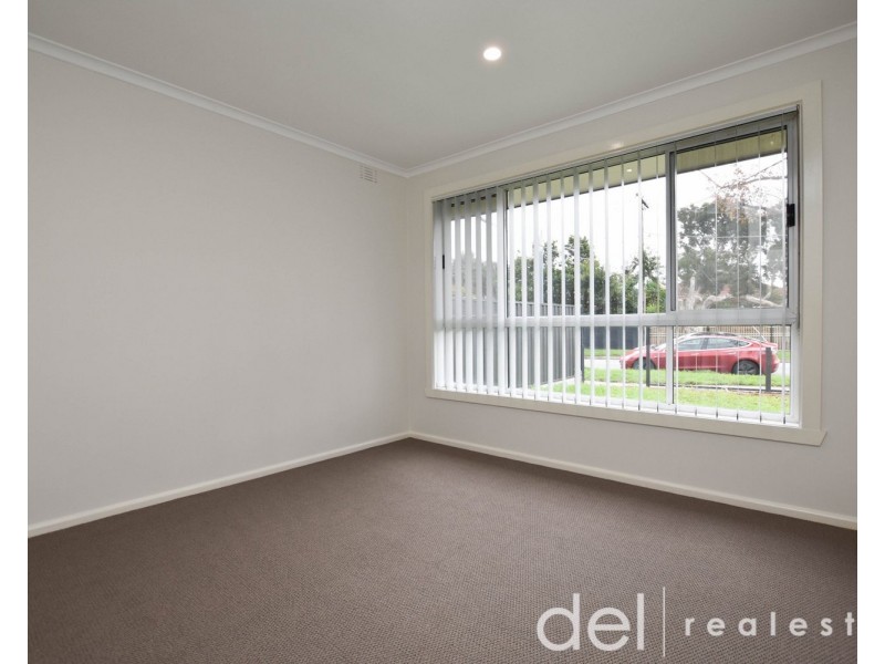 7 Barton Street, Dandenong North VIC 3175