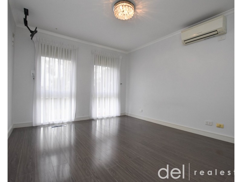 2 Peebles Street, Endeavour Hills VIC 3802
