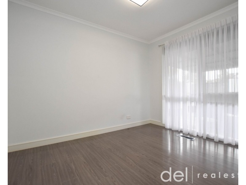 2 Peebles Street, Endeavour Hills VIC 3802