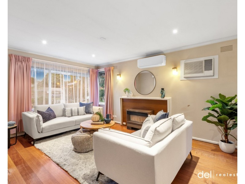 56 Shalimar Crescent, Dandenong North VIC 3175