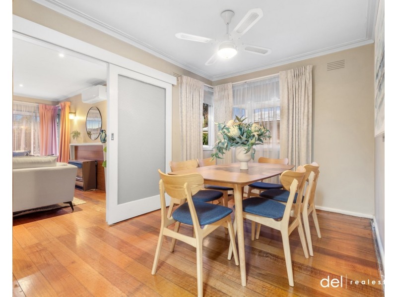 56 Shalimar Crescent, Dandenong North VIC 3175