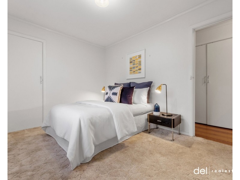 56 Shalimar Crescent, Dandenong North VIC 3175