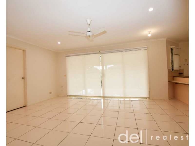 9 Showjump Crescent, Endeavour Hills VIC 3802