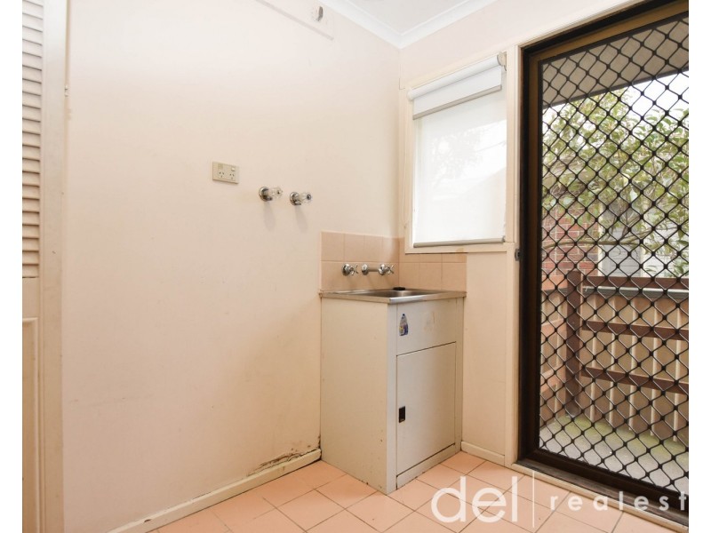 9 Showjump Crescent, Endeavour Hills VIC 3802