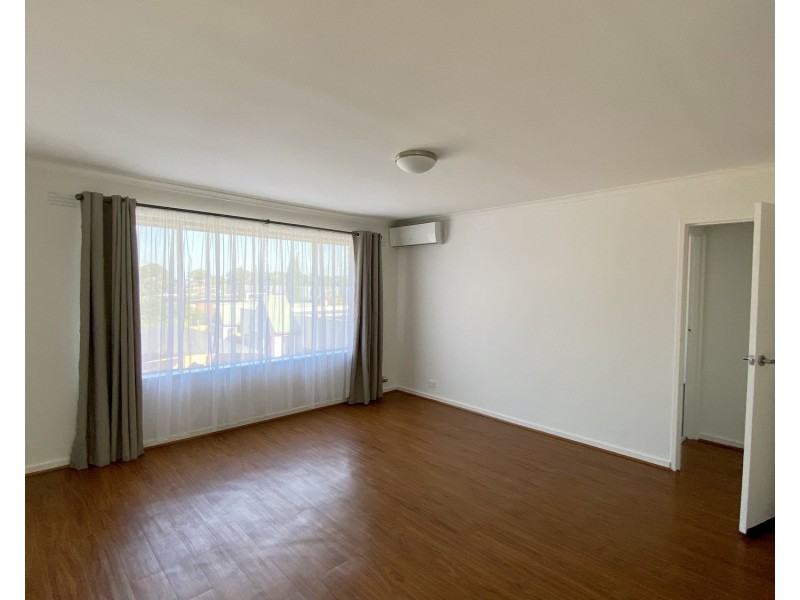 4/145 Princes Highway, Dandenong VIC 3175