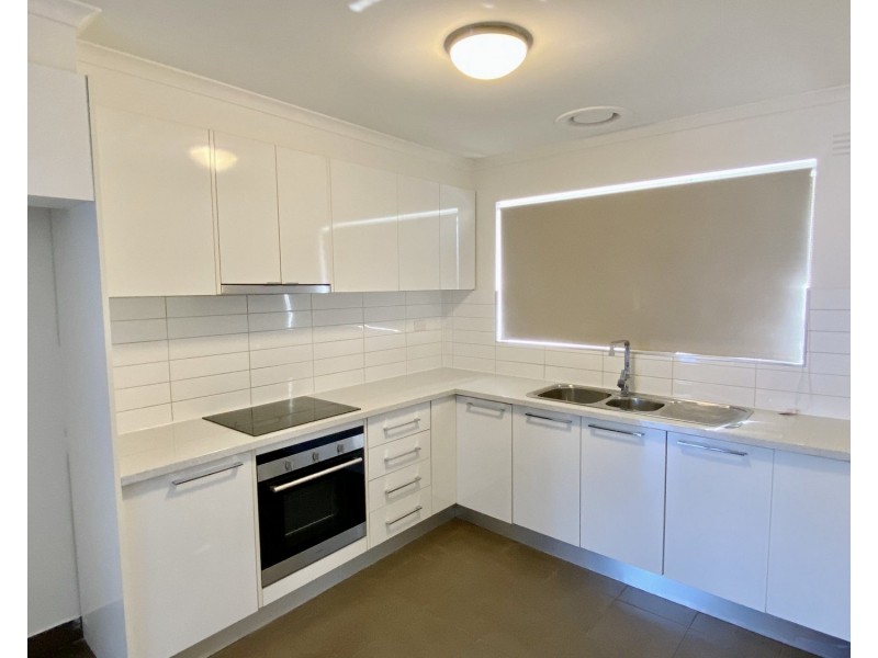 4/145 Princes Highway, Dandenong VIC 3175