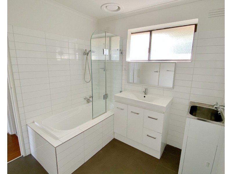 4/145 Princes Highway, Dandenong VIC 3175