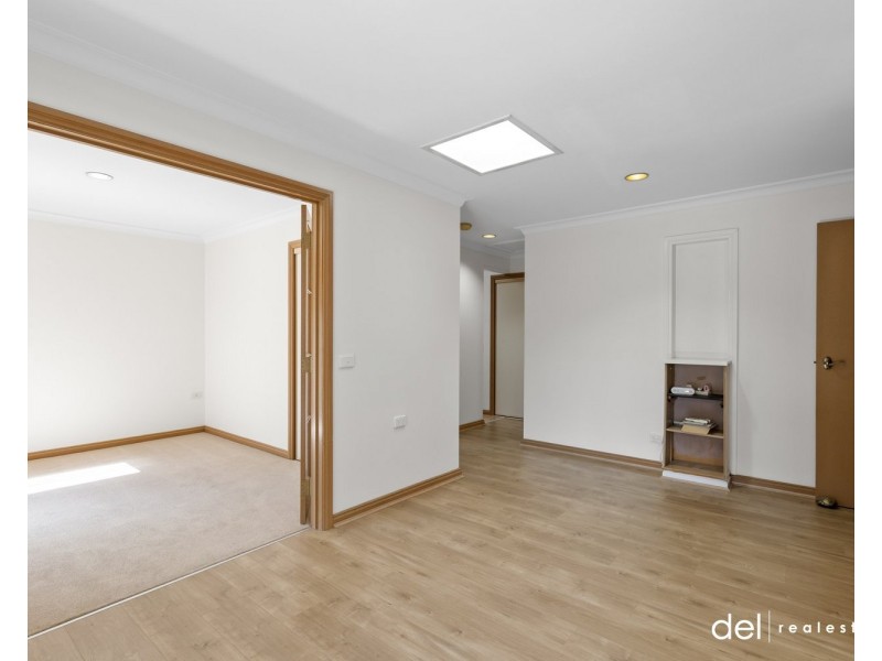 103/112 Stud Road, Dandenong VIC 3175