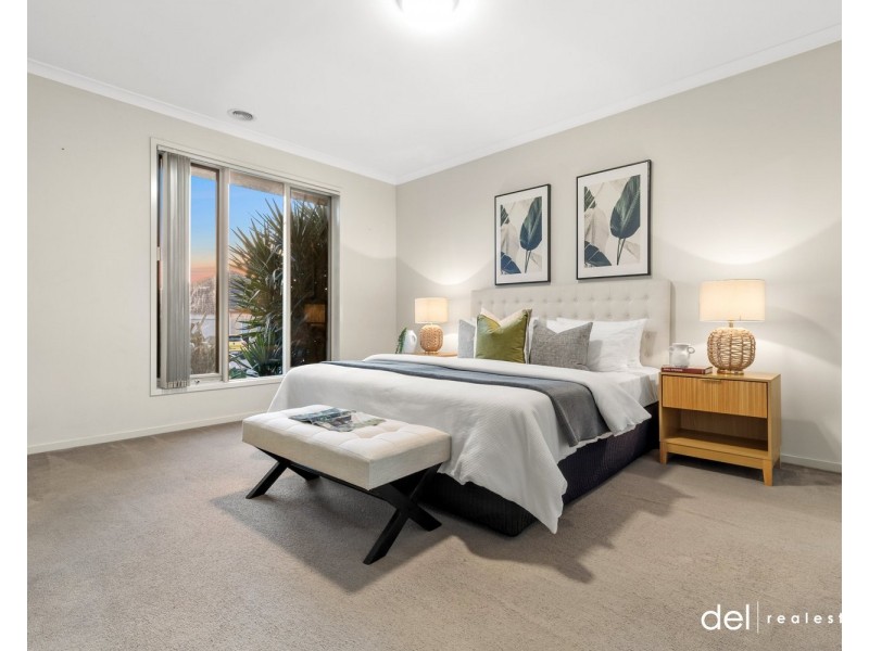 4 Goulburn Place, Pakenham VIC 3810