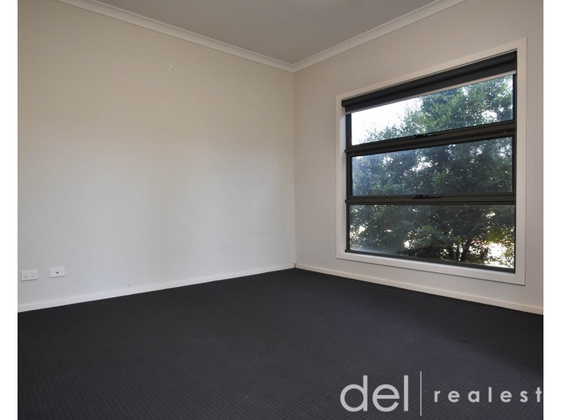 59 Eliburn Drive, Cranbourne East VIC 3977
