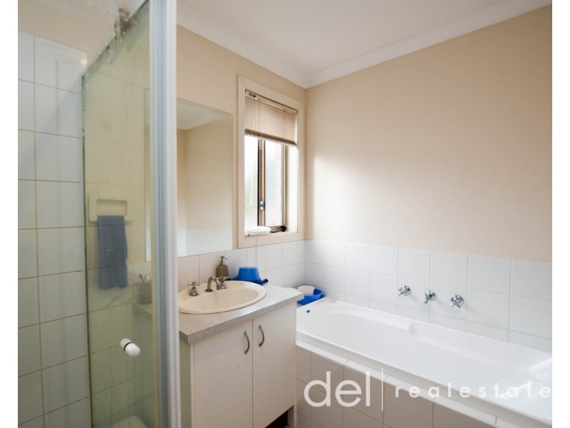 1 Chong Court, Berwick VIC 3806
