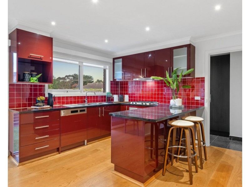 26 Deanswood Road, Hampton Park VIC 3976