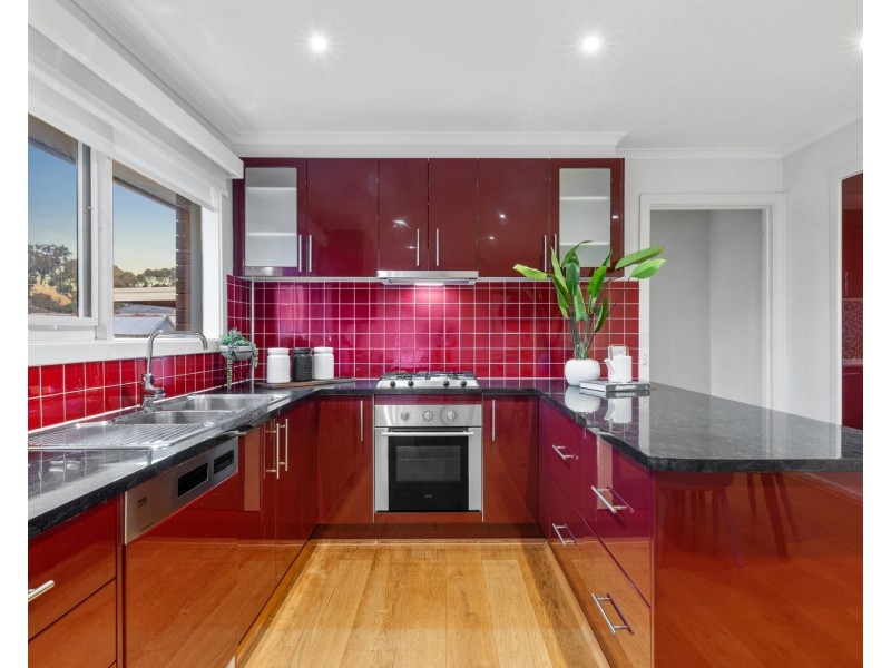 26 Deanswood Road, Hampton Park VIC 3976