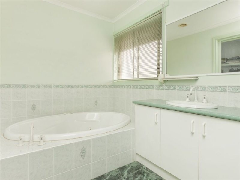 Dandenong North VIC 3175