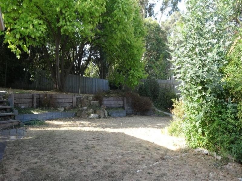 Pakenham VIC 3810