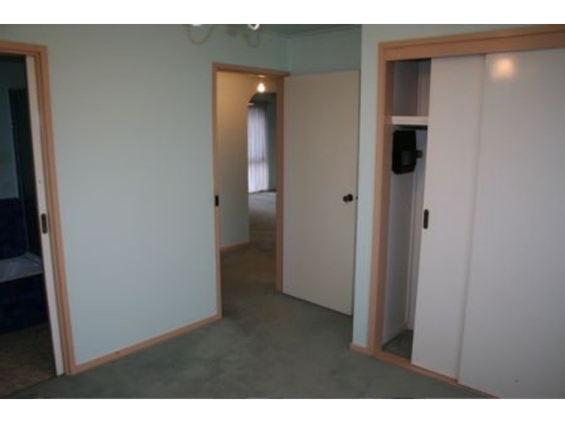 Dandenong North VIC 3175