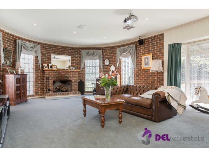 Endeavour Hills VIC 3802