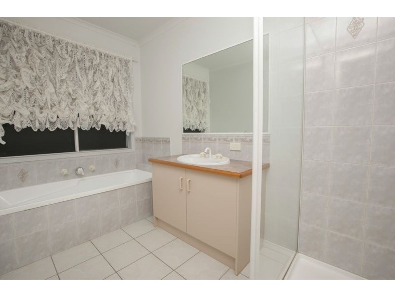 Narre Warren South VIC 3805