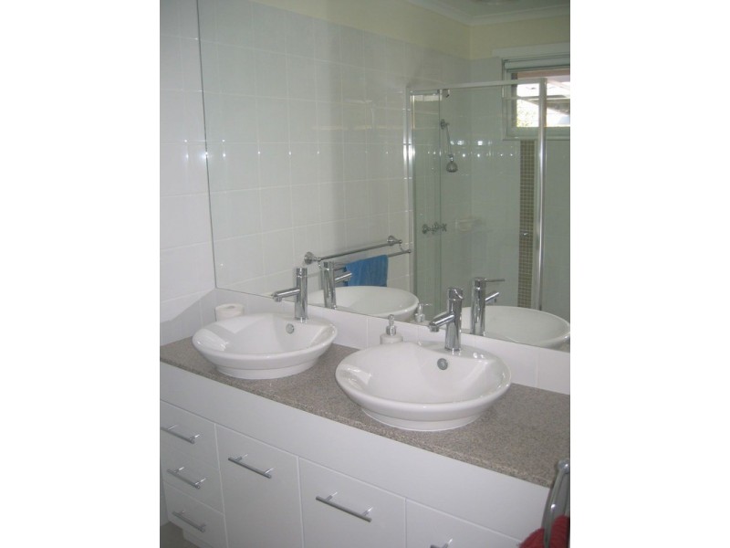 Endeavour Hills VIC 3802