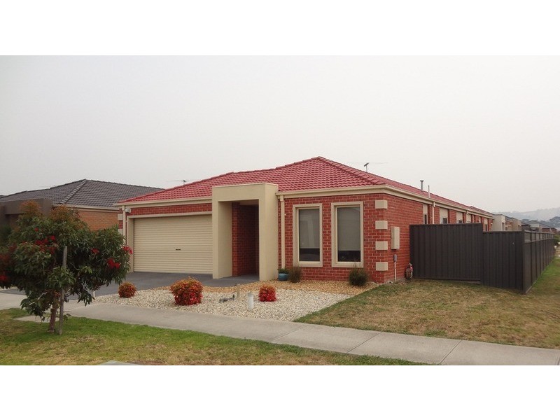 Pakenham VIC 3810