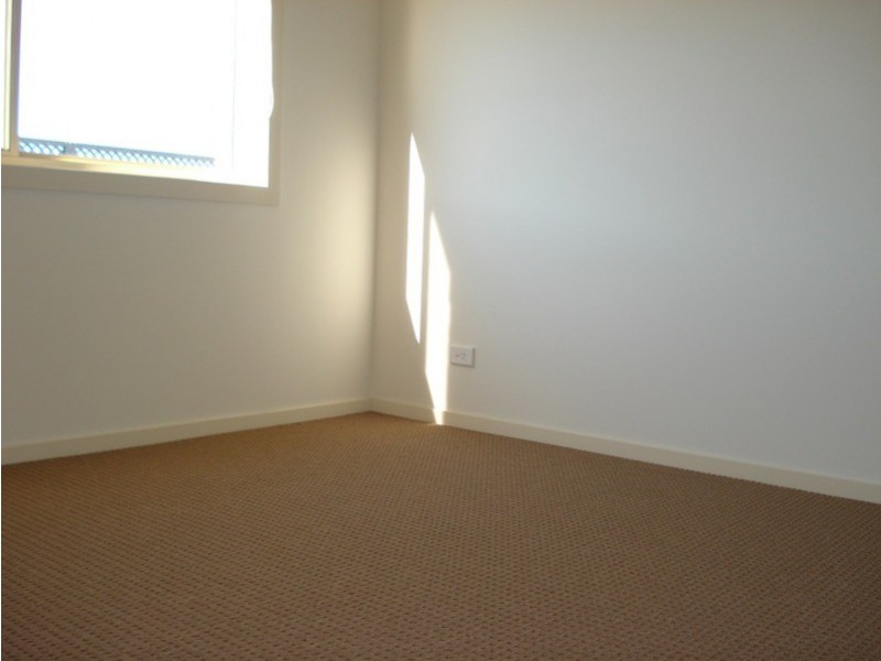 Pakenham VIC 3810