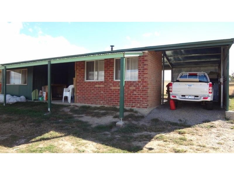 Nyora VIC 3987