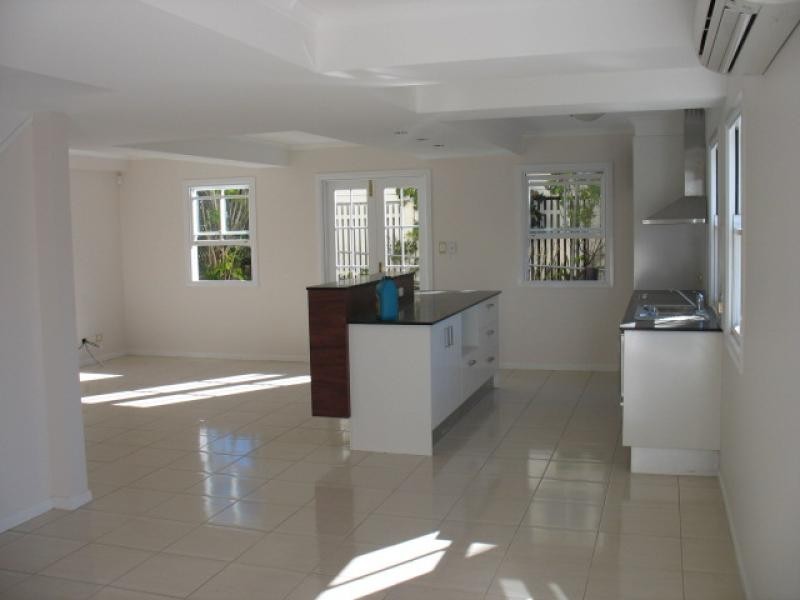 Wavell Heights QLD 4012