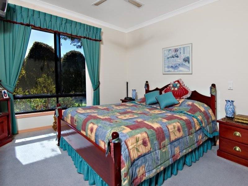 10 Wisteria Pl, Currimundi QLD 4551