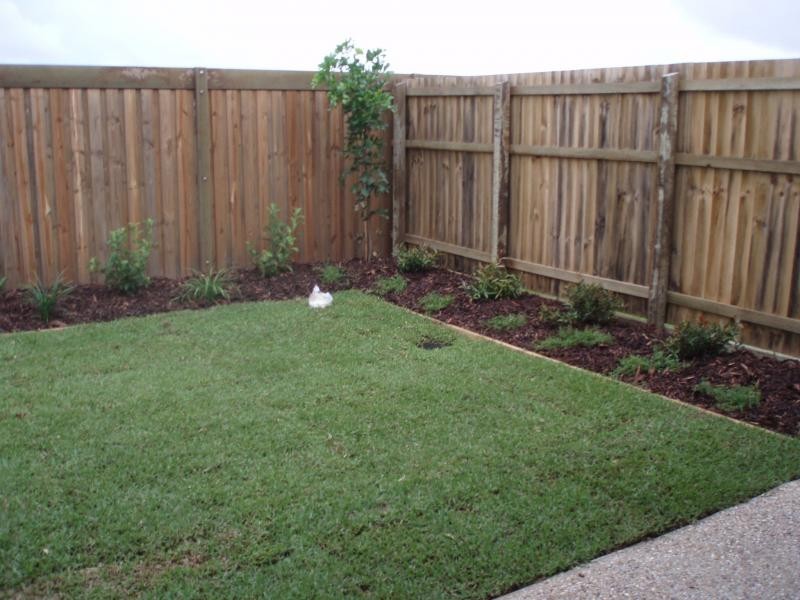 8 Gairdner St, Caloundra West QLD 4551