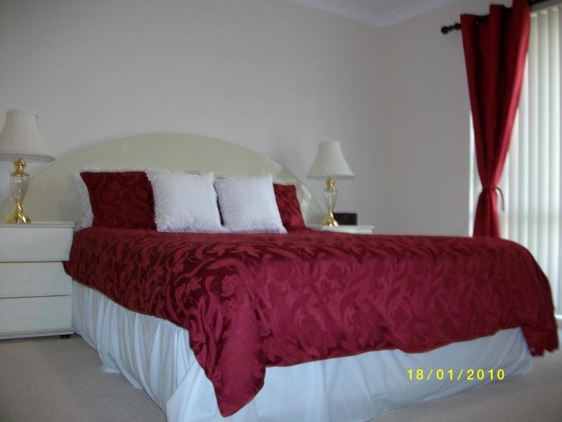 37  Hillview Cres, Little Mountain QLD 4551