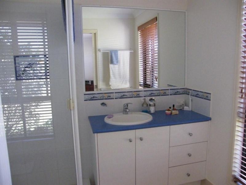 31 Discovery Drive, Little Mountain QLD 4551