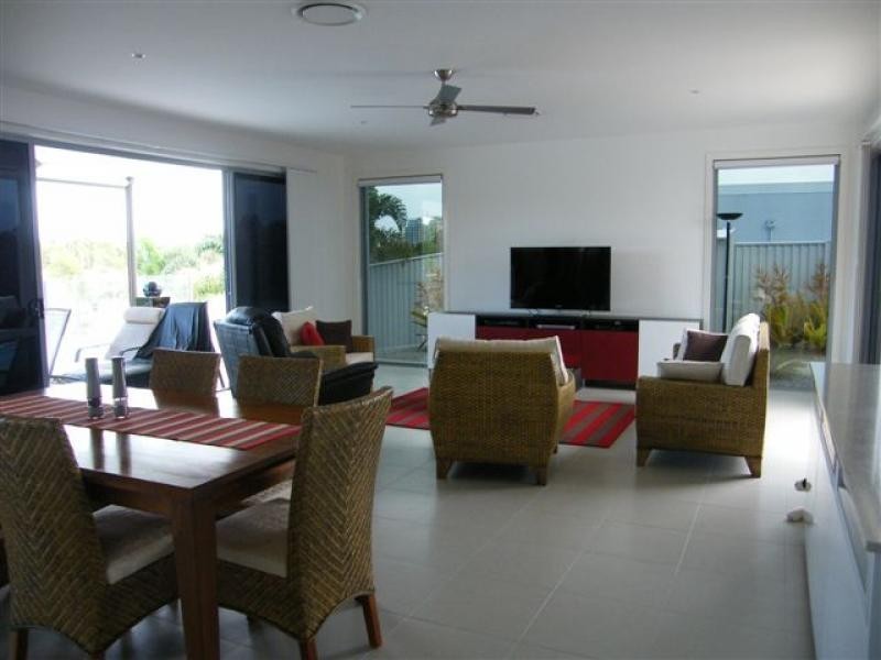 15 Rutherford Place, Pelican Waters QLD 4551