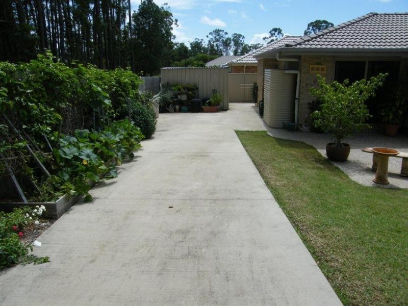 44 Cullen Drive, Little Mountain QLD 4551