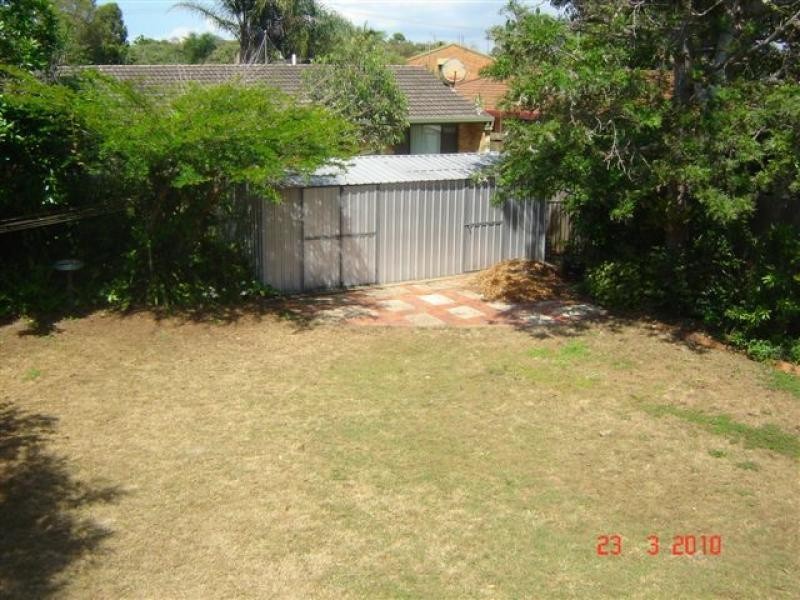 32 Currimundi Rd, Currimundi QLD 4551