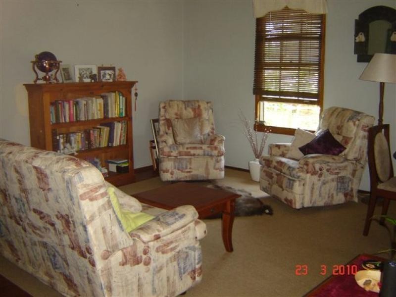 32 Currimundi Rd, Currimundi QLD 4551