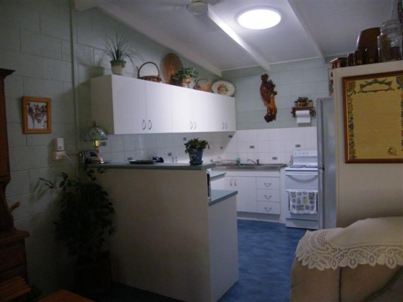2/10 Gannawarra    Street, Currimundi QLD 4551