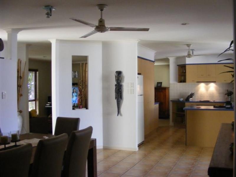 10 Lilac Cr, Currimundi QLD 4551