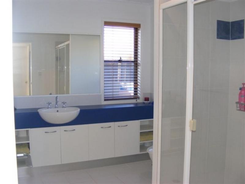 10 Lilac Cr, Currimundi QLD 4551