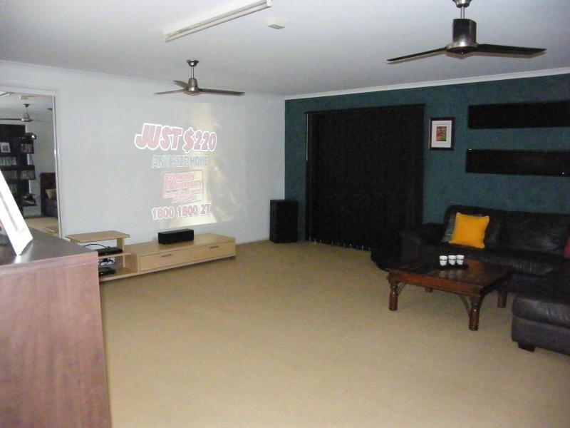 10 Lilac Cr, Currimundi QLD 4551