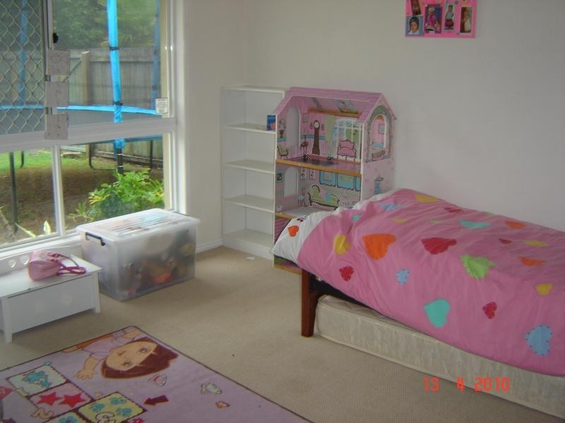 Whitedove, Wurtulla QLD 4575