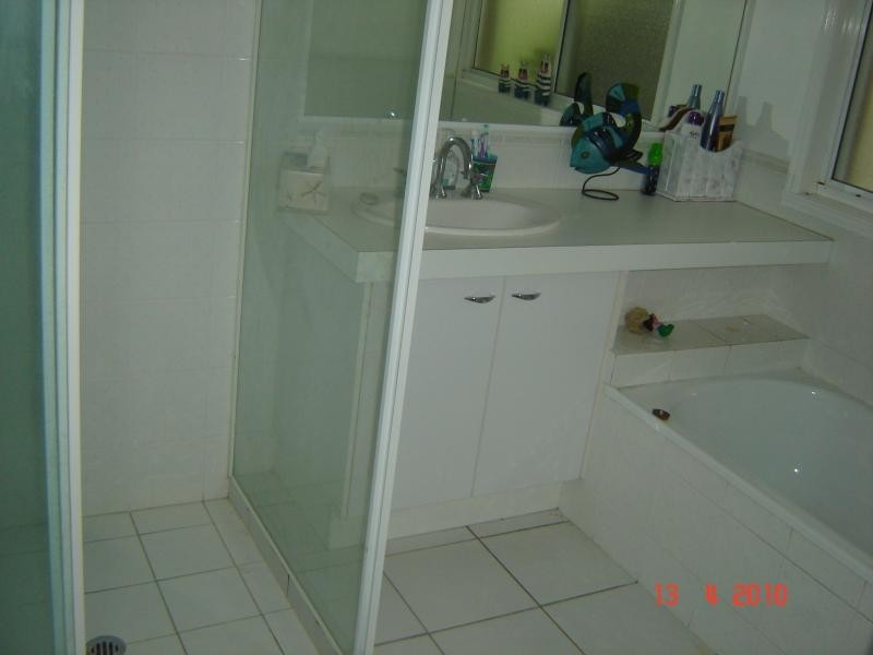 Whitedove, Wurtulla QLD 4575