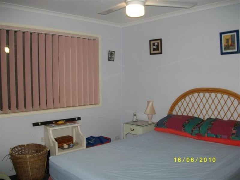 1 / 4 Barwon, Currimundi QLD 4551