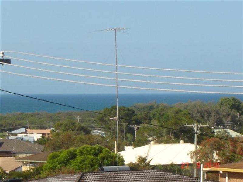 29 Cromwell St, Battery Hill QLD 4551