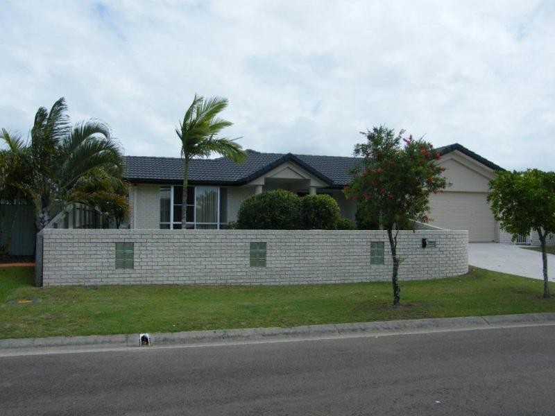 5 Fantail Place, Wurtulla QLD 4575