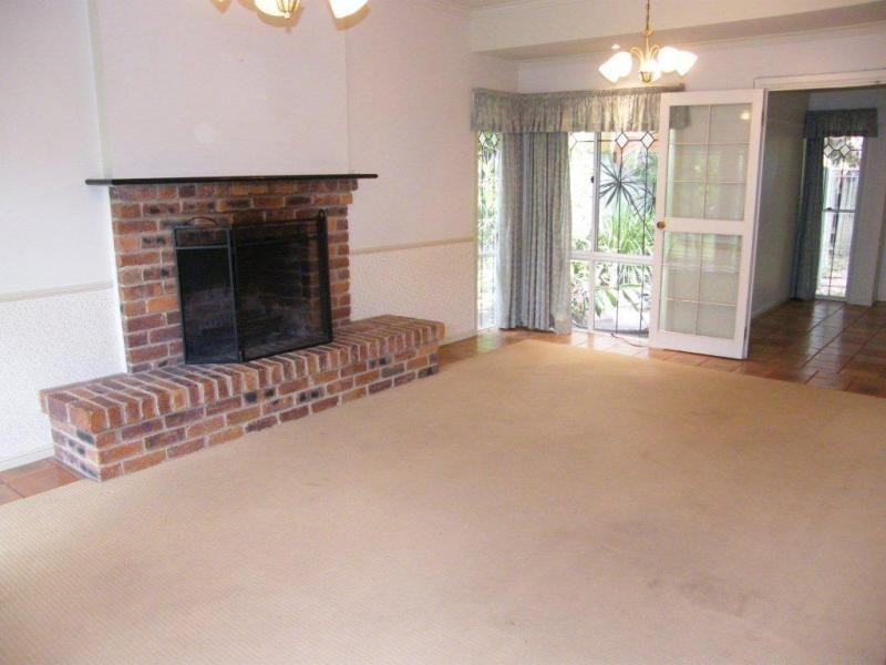 21 Garema Court, Mountain Creek QLD 4557